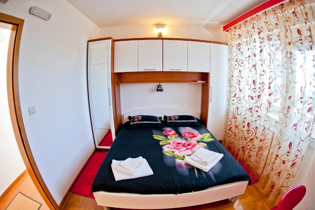 Apartments Stefan เบชิชิ ห้อง รูปภาพ
